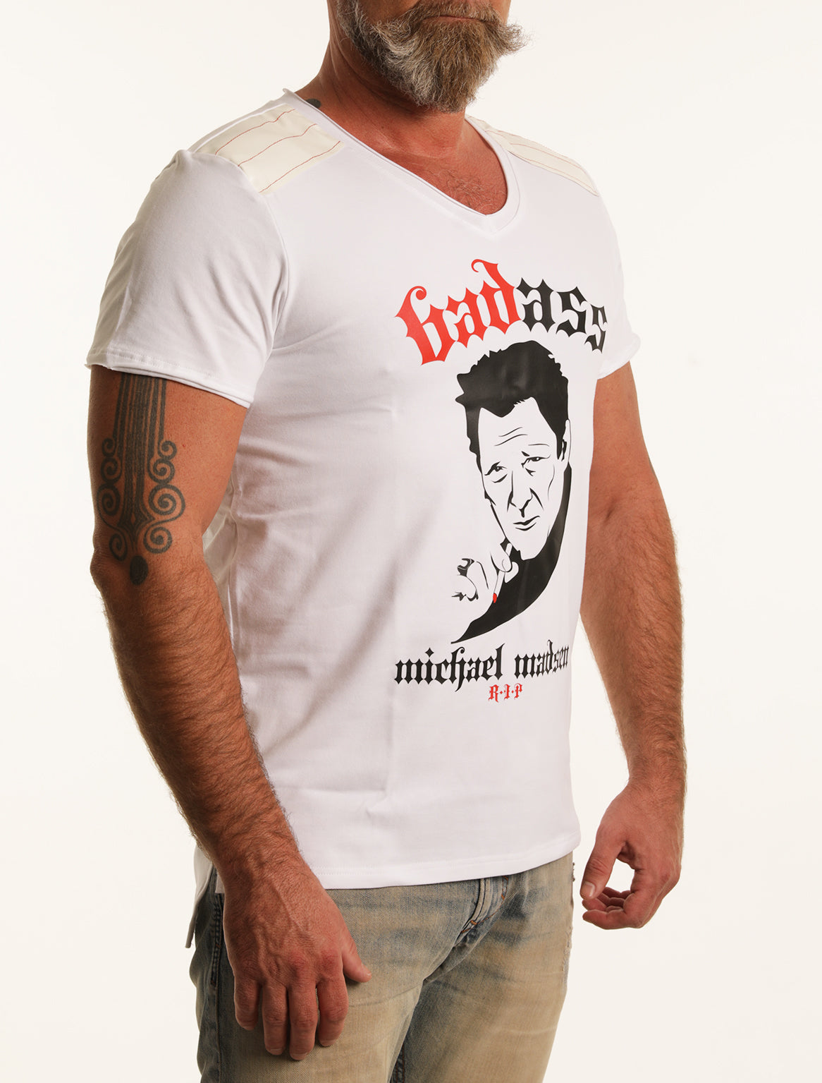 R.I.P   M. Madsen - Badass Póló -  FEHÉR