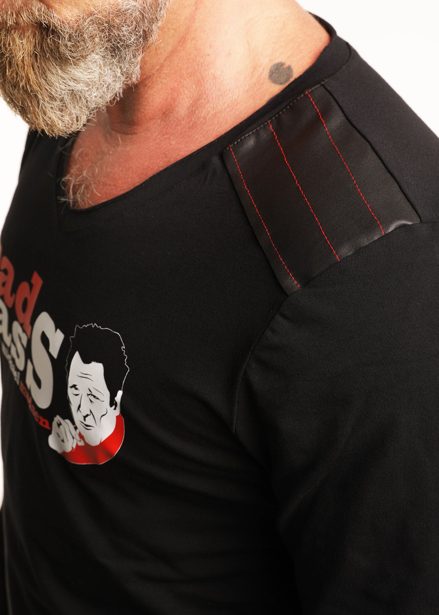 R.I.P   M. Madsen - Badass Póló -  FEKETE