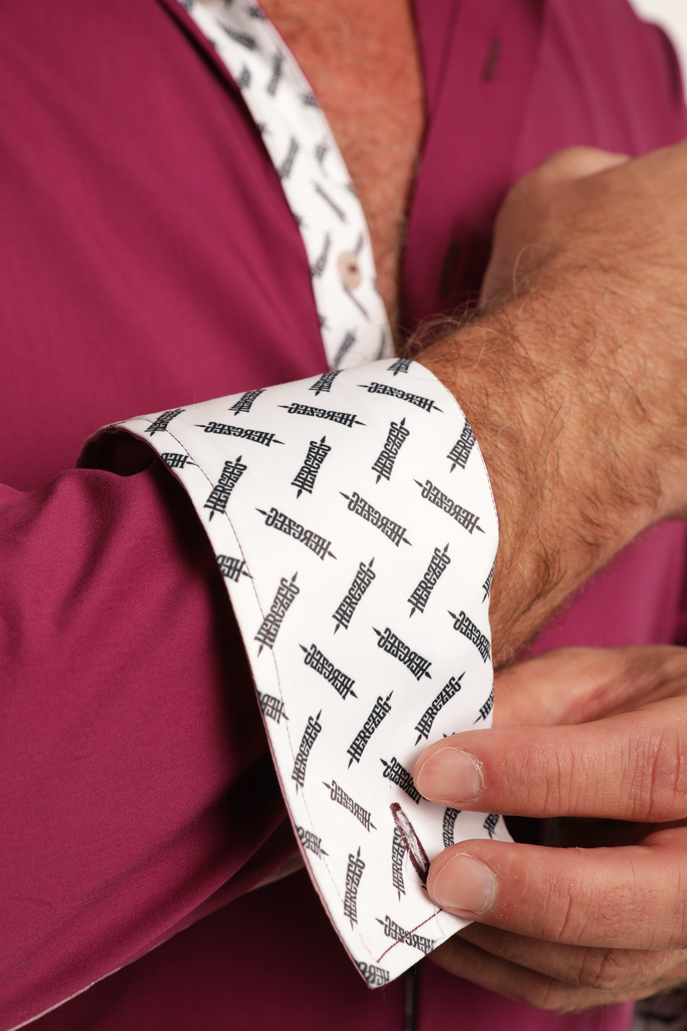 Fuxia-Pink, apró HERCZEG logózott pamutvászon férfi ing